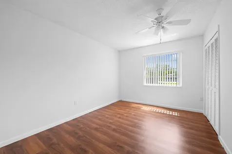 5190 E Sabal Palm Boulevard Tamarac FL 33319