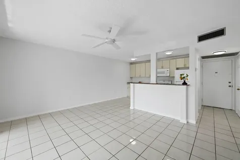 5190 E Sabal Palm Boulevard Tamarac FL 33319