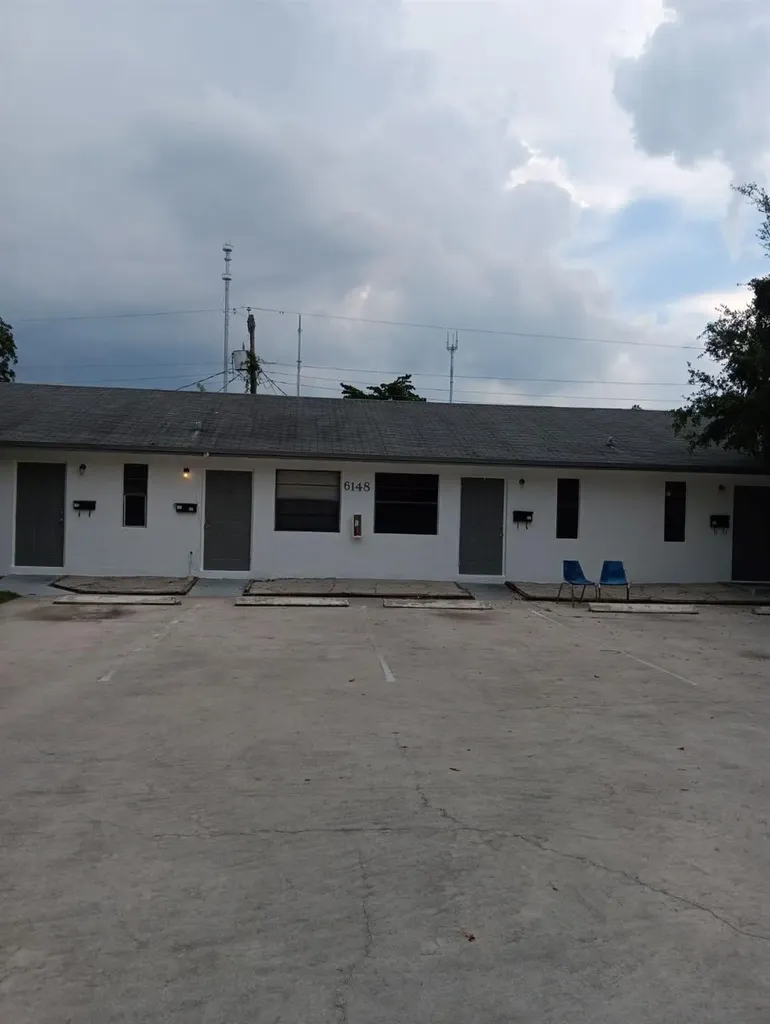 6148 SW 35th Street Miramar FL 33023