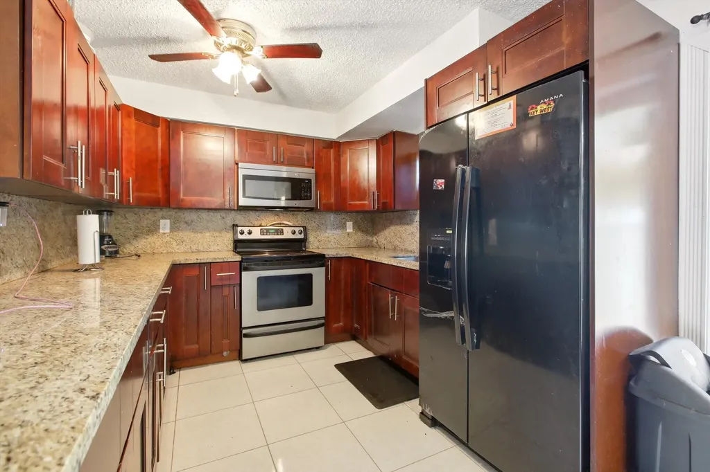 1671 N Cypress Road Pompano Beach FL 33060