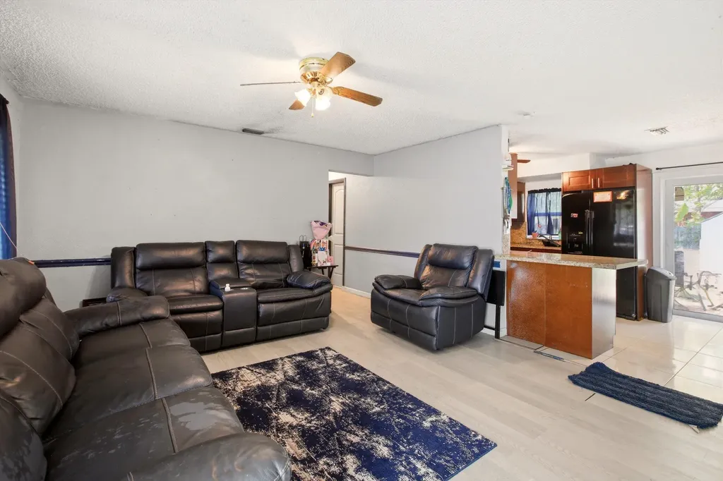 1671 N Cypress Road Pompano Beach FL 33060