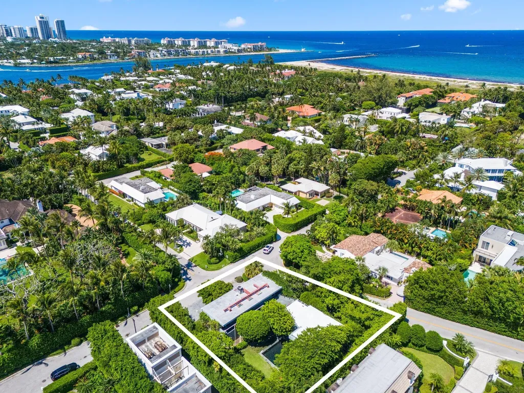 1496 N Lake Way Palm Beach FL 33480