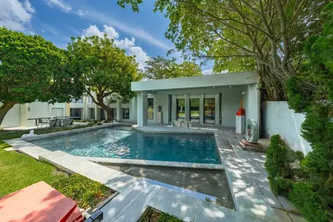 1496 N Lake Way Palm Beach FL 33480