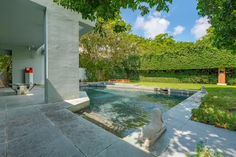 1496 N Lake Way Palm Beach FL 33480