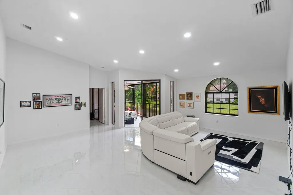 5171 Europa Drive Boynton Beach FL 33437