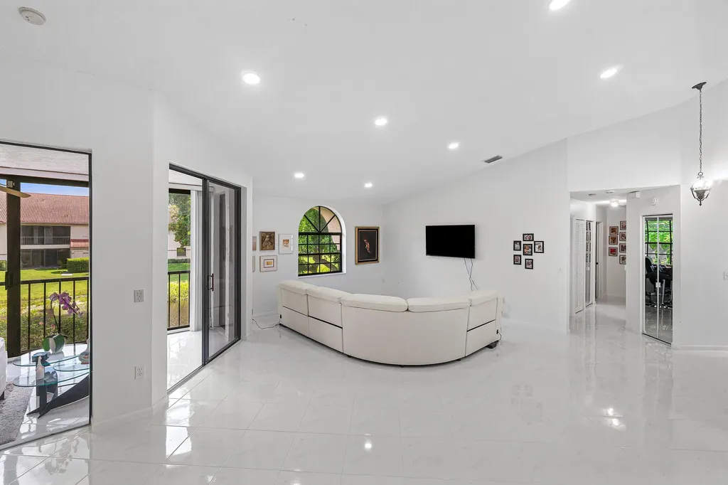 5171 Europa Drive Boynton Beach FL 33437