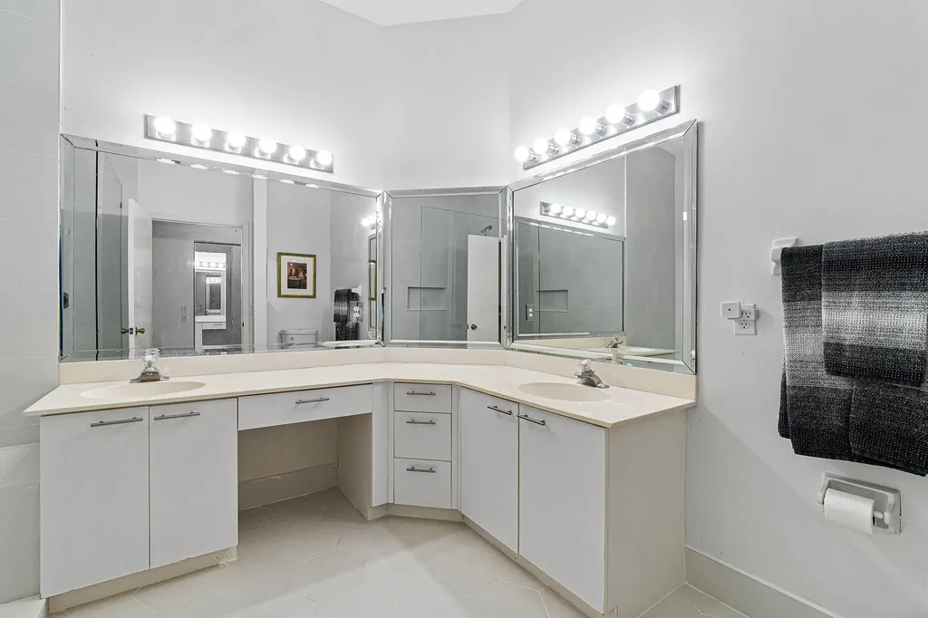 5171 Europa Drive Boynton Beach FL 33437