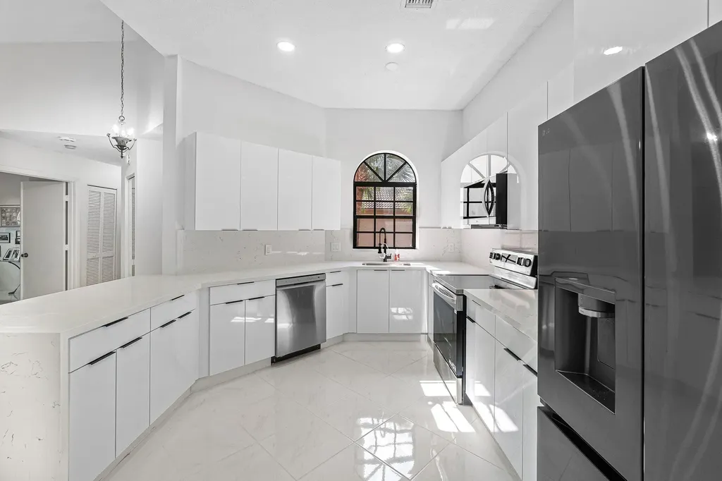 5171 Europa Drive Boynton Beach FL 33437