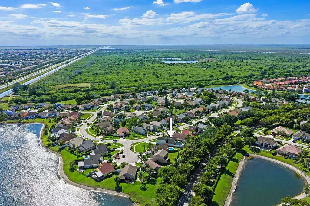 22612 Middletown Drive Boca Raton FL 33428