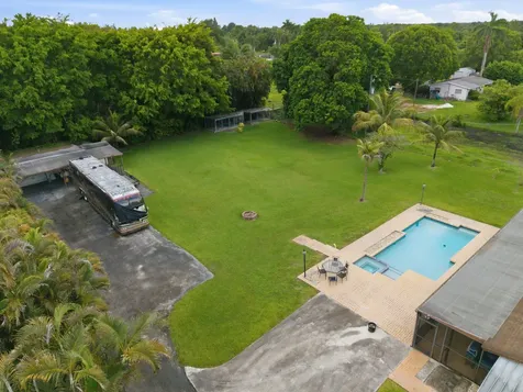 5521 SW 160th Avenue Southwest Ranches FL 33331