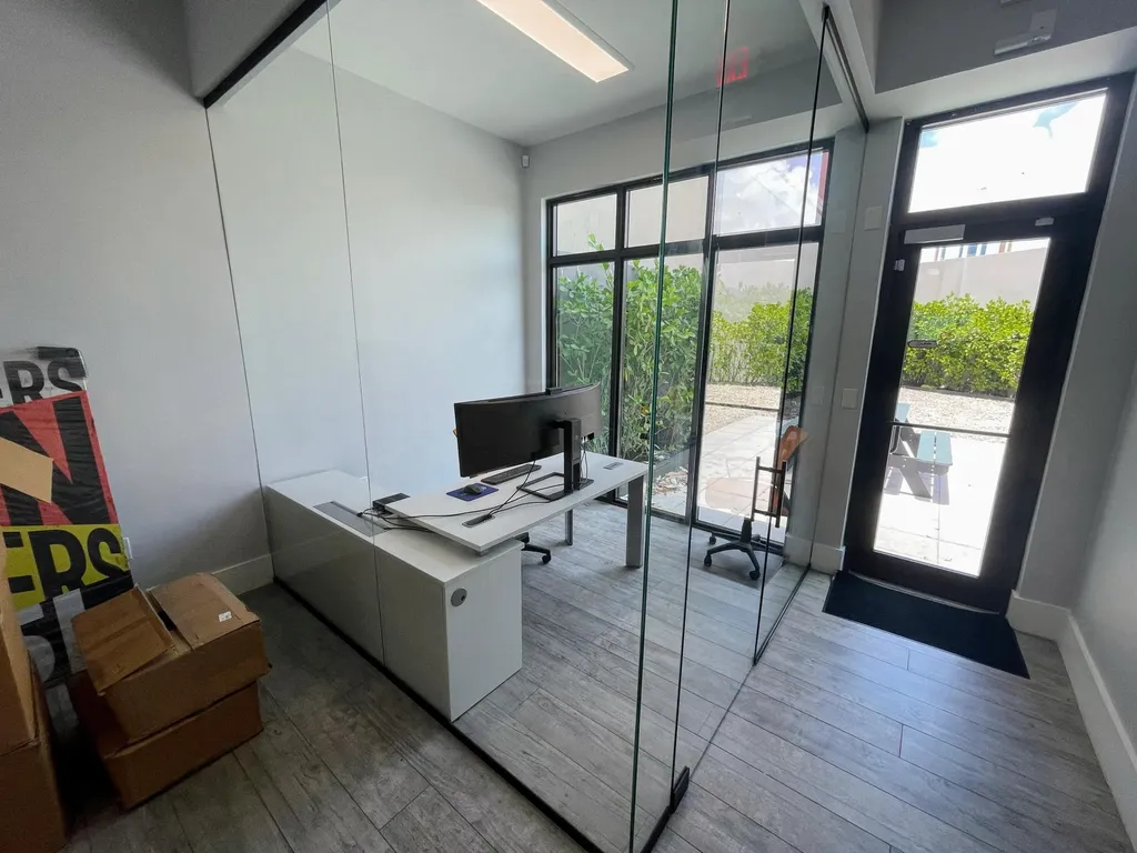 643 N Andrews Avenue Fort Lauderdale FL 33311