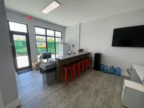 643 N Andrews Avenue Fort Lauderdale FL 33311