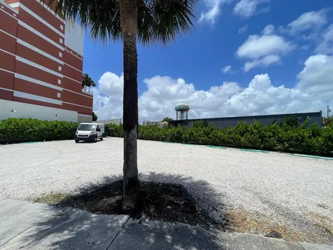 643 N Andrews Avenue Fort Lauderdale FL 33311