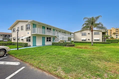 680 Horizon W Boynton Beach FL 33435