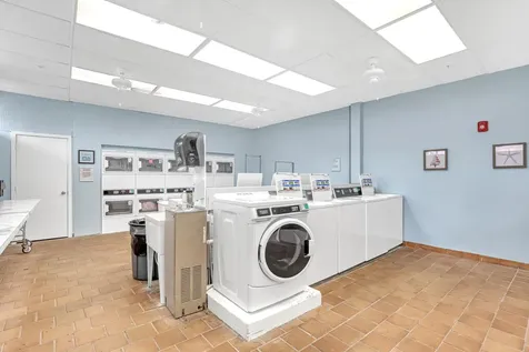 680 Horizon W Boynton Beach FL 33435