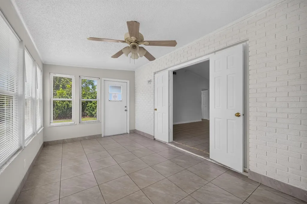 592 SW Banks Terrace Port St Lucie FL 34953
