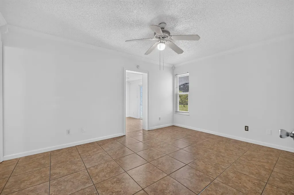 592 SW Banks Terrace Port St Lucie FL 34953