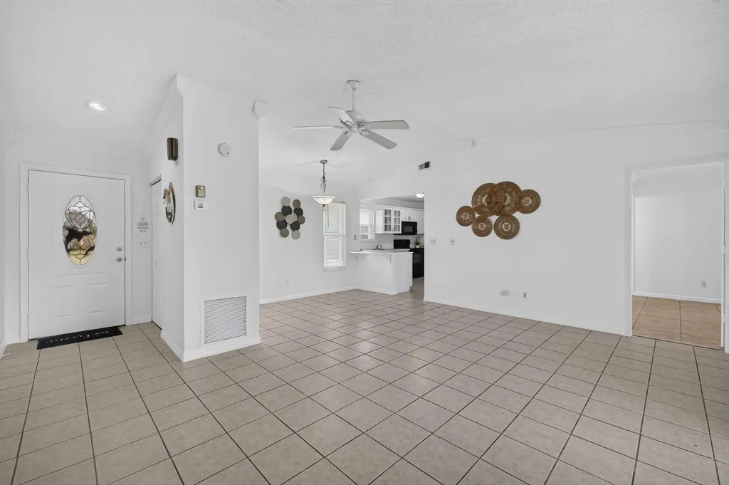 592 SW Banks Terrace Port St Lucie FL 34953