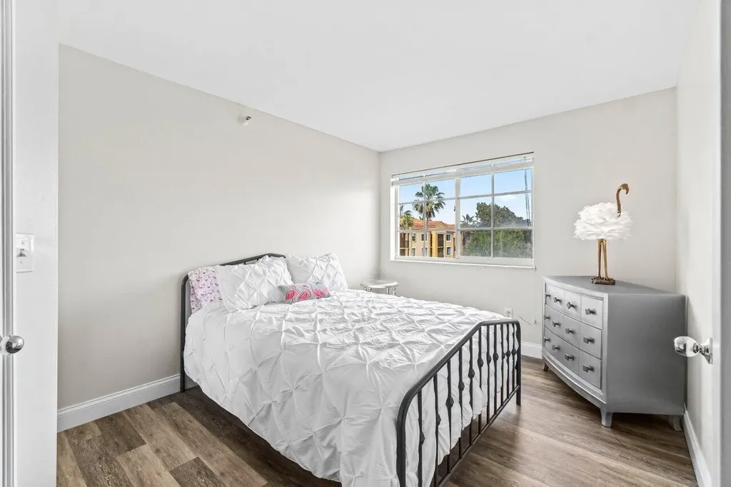 157 Yacht Club Way Hypoluxo FL 33462