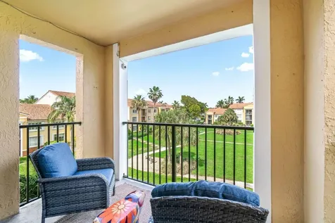 157 Yacht Club Way Hypoluxo FL 33462