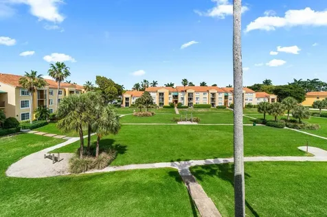 157 Yacht Club Way Hypoluxo FL 33462