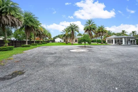 5700 SW 196th Lane Southwest Ranches FL 33332