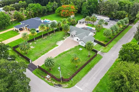 5700 SW 196th Lane Southwest Ranches FL 33332