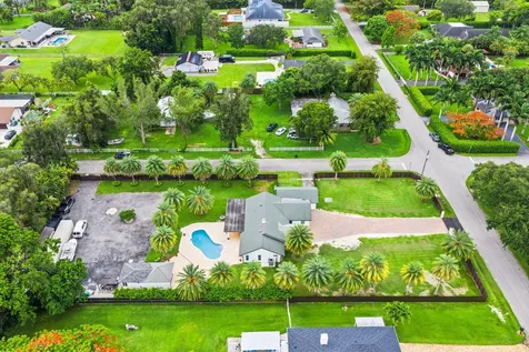 5700 SW 196th Lane Southwest Ranches FL 33332