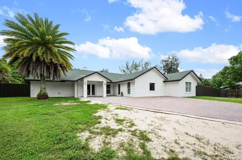 5700 SW 196th Lane Southwest Ranches FL 33332