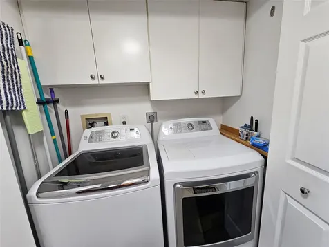 2222 N Cypress Bend Pompano Beach FL 33069