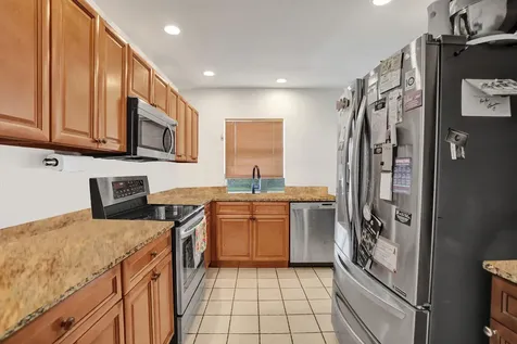 811 NW 43rd Avenue Coconut Creek FL 33066