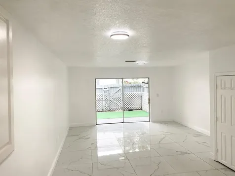 1820 Amberly Avenue Orlando FL 32822