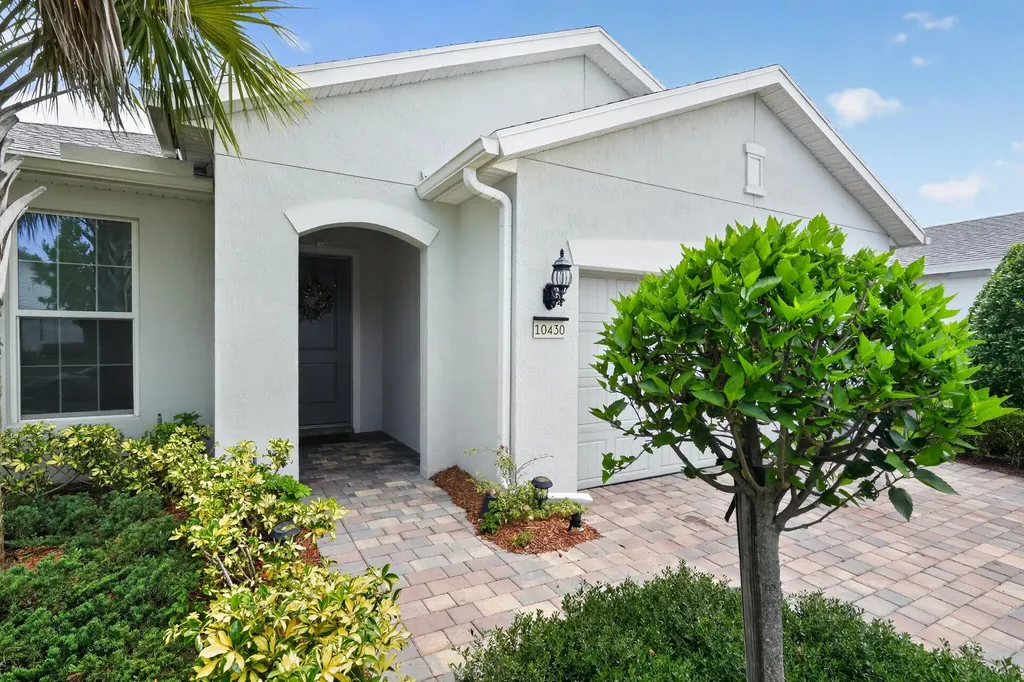 10430 SW Captiva Drive Port St Lucie FL 34987