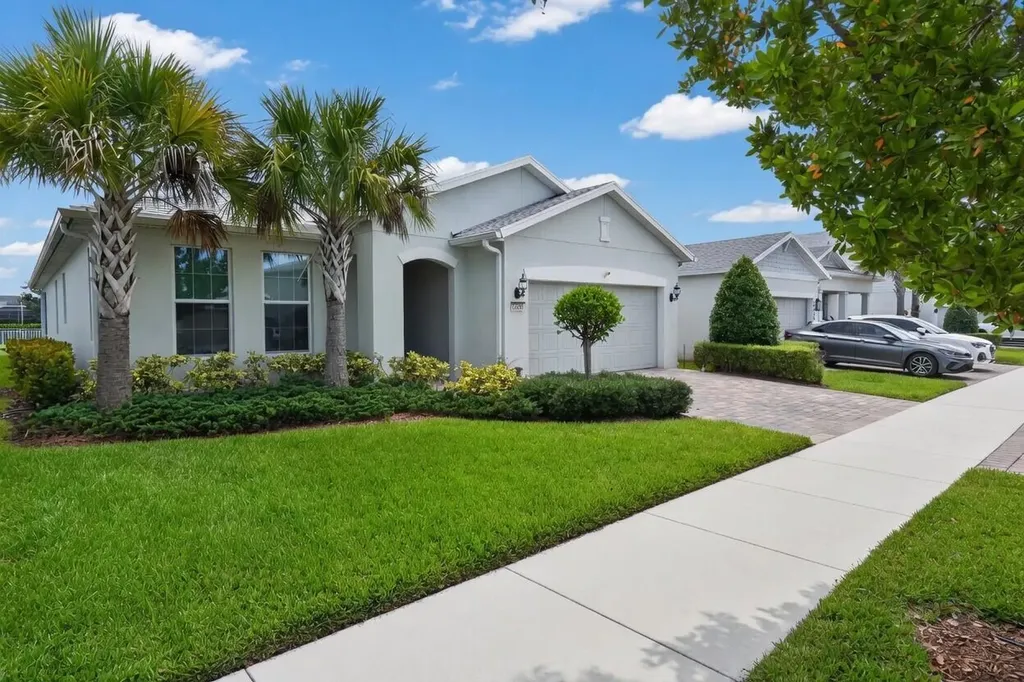 10430 SW Captiva Drive Port St Lucie FL 34987