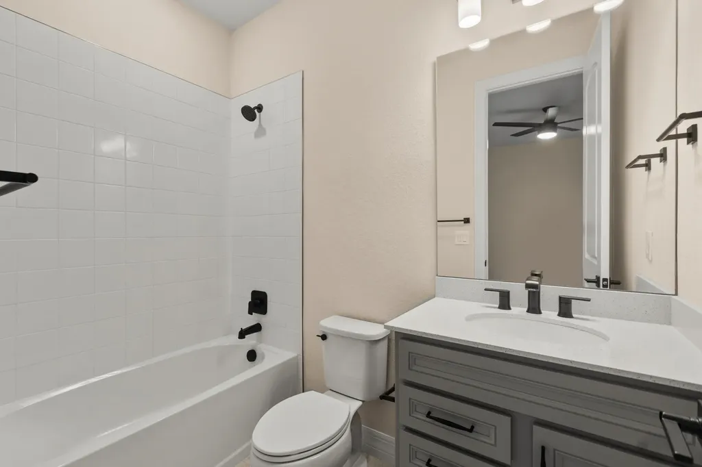 10275 SW Captiva Drive Port St Lucie FL 34987