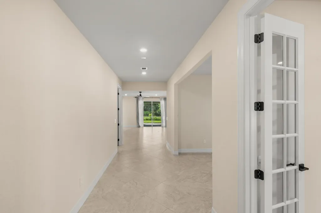10275 SW Captiva Drive Port St Lucie FL 34987