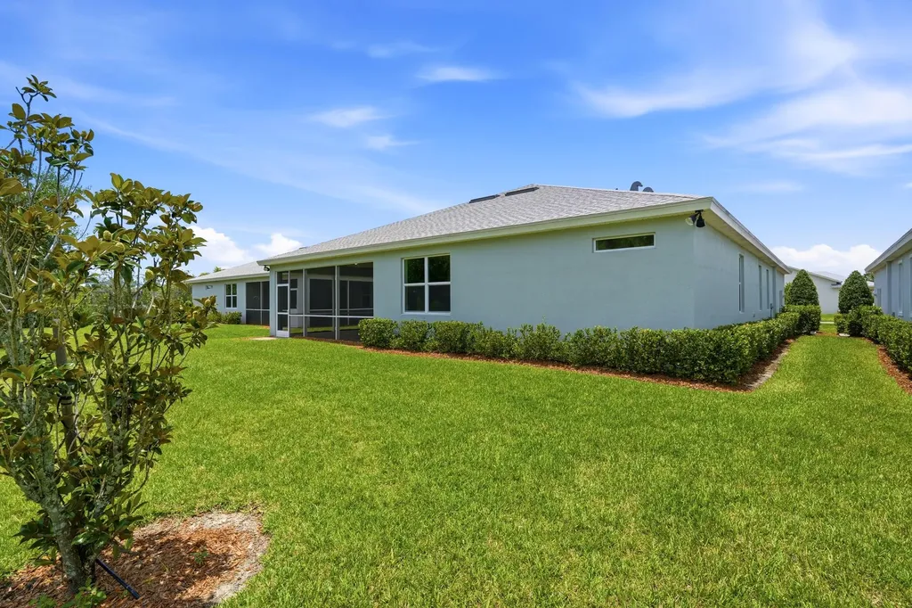 10275 SW Captiva Drive Port St Lucie FL 34987