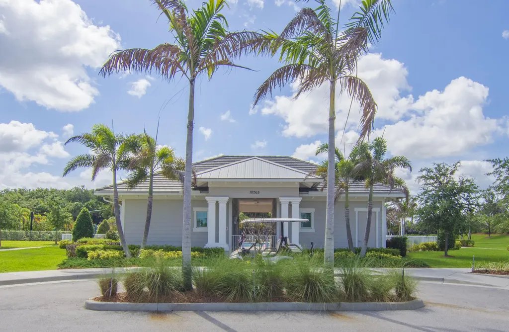 10275 SW Captiva Drive Port St Lucie FL 34987