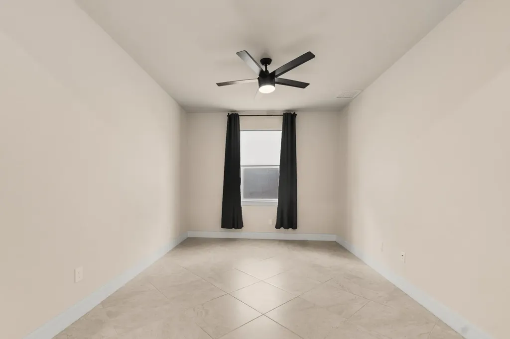 10275 SW Captiva Drive Port St Lucie FL 34987