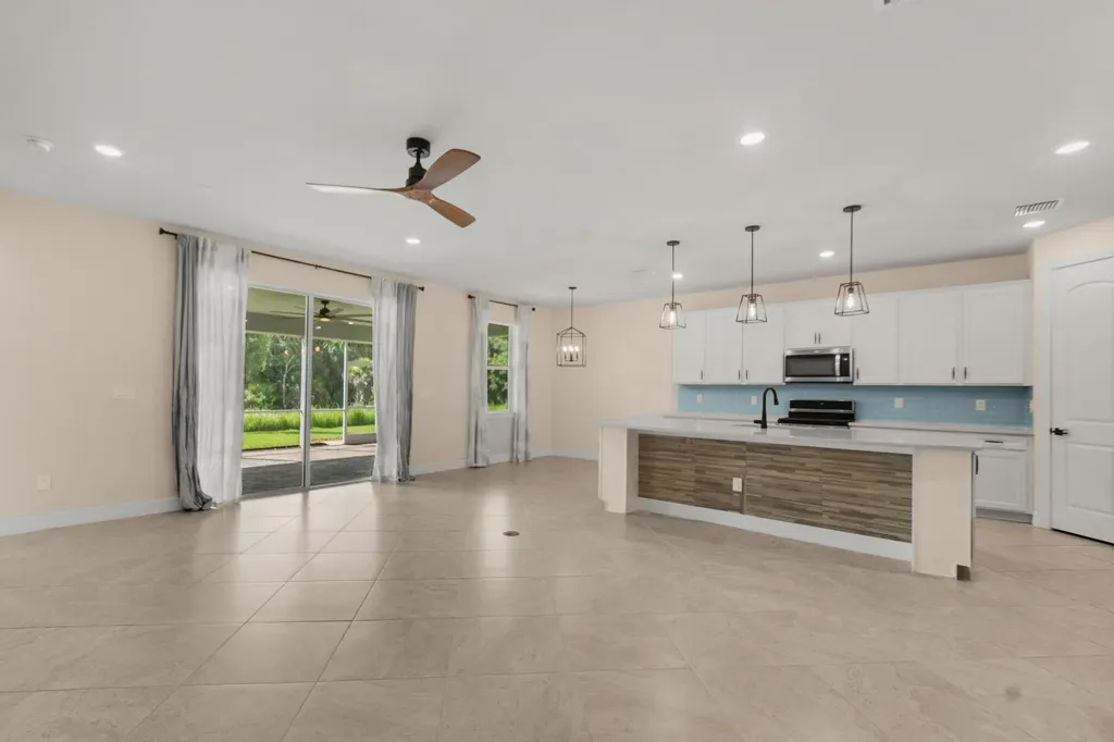 10275 SW Captiva Drive Port St Lucie FL 34987