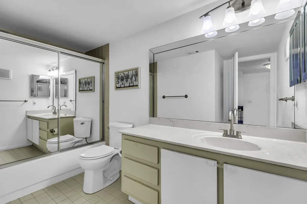 2705 NW 104th Avenue Sunrise FL 33322
