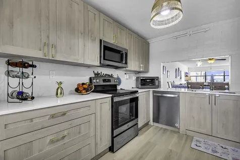 2705 NW 104th Avenue Sunrise FL 33322