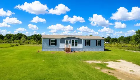 18720 NW 242nd Street Okeechobee FL 34972