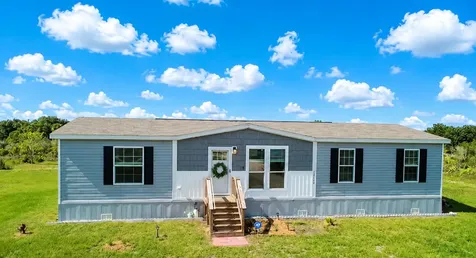 18720 NW 242nd Street Okeechobee FL 34972