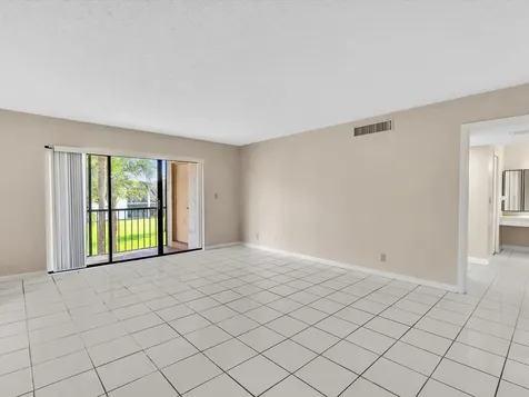16252 Laurel Drive Weston FL 33326