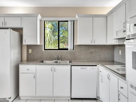 16252 Laurel Drive Weston FL 33326