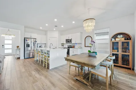 6841 SE Pk Trace Drive Stuart FL 34997