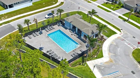 6841 SE Pk Trace Drive Stuart FL 34997