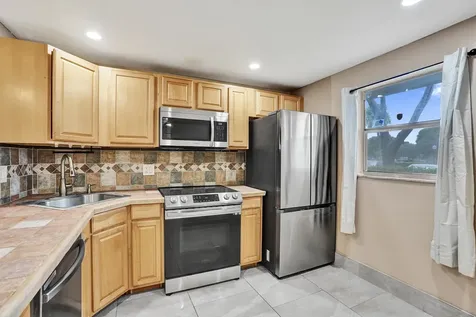 8301 Sands Point Boulevard Tamarac FL 33321