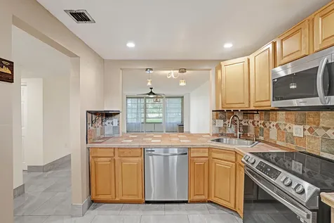 8301 Sands Point Boulevard Tamarac FL 33321